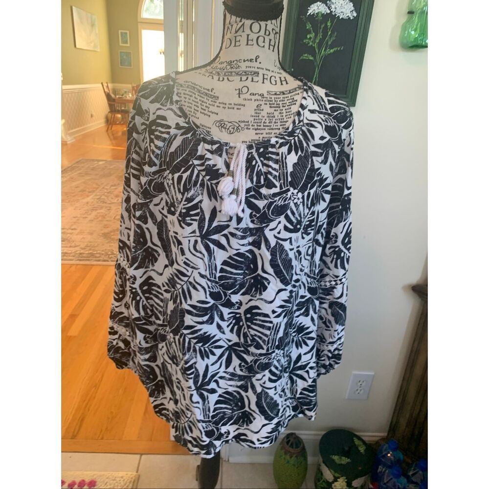 Ruby Rd Tunic - Picture 9 of 9